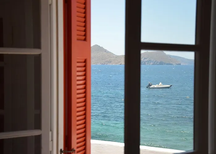 Capt Sotos * Klima (Milos)