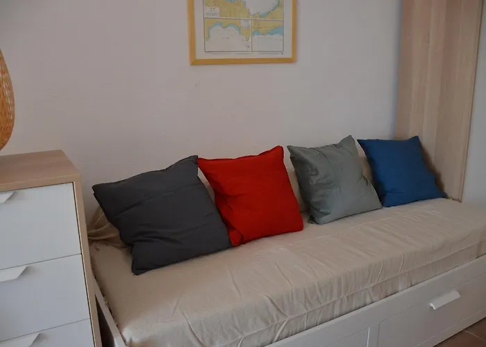 Capt Sotos * Klima (Milos)