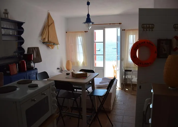 Capt Sotos * Klima (Milos)